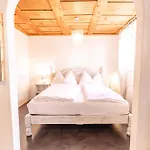 Daire Surfers Sunset With Jacuzzi & Panoramic Terrace *